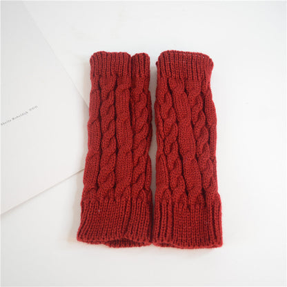 Skanto | Stylish Woolen Mittens