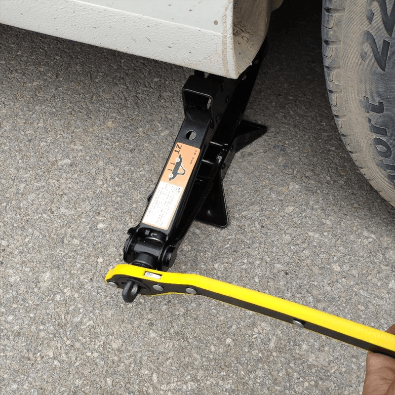 Skanto | Lucky Door™ Car Labor-Saving Jack Ratchet Wrench