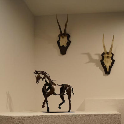 Handmade Metal Horse Sculpture "Adonis" | Bowlift