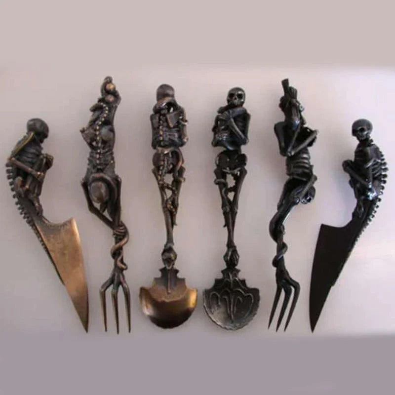 Halloween Gift Skeletal Cutlery Sets | Bowlift