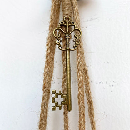 Skanto | Creative Witch Bell Memorial Decoration