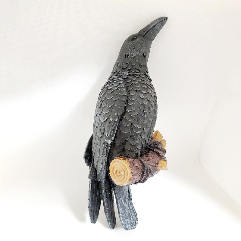 Noctura Realistic Decorative Raven – Atmospheric Decoration for Home & Garden Bowlift