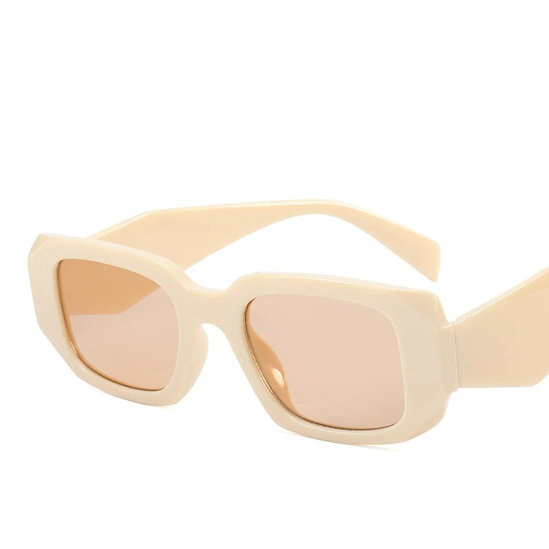 Kimberly Sunglasses | Fashionable & Rectangular | Brehn