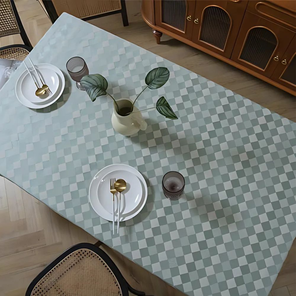 Skanto | Heritage Plaid Tablecloth