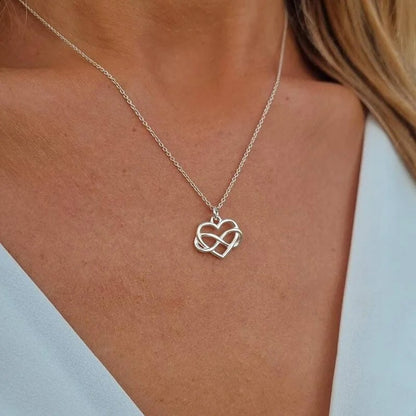 Skanto | Love Bow Non-Biological Sister Necklace Best Friend Necklace