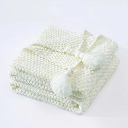 Skanto | NordiWrap Knitted Wool Blanket with Fringes | Nordic Design | Cozy & Elegant | Perfect for Home