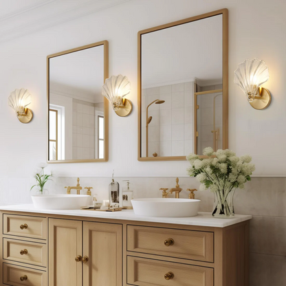 Skanto | Glass Shell Wall Lamp