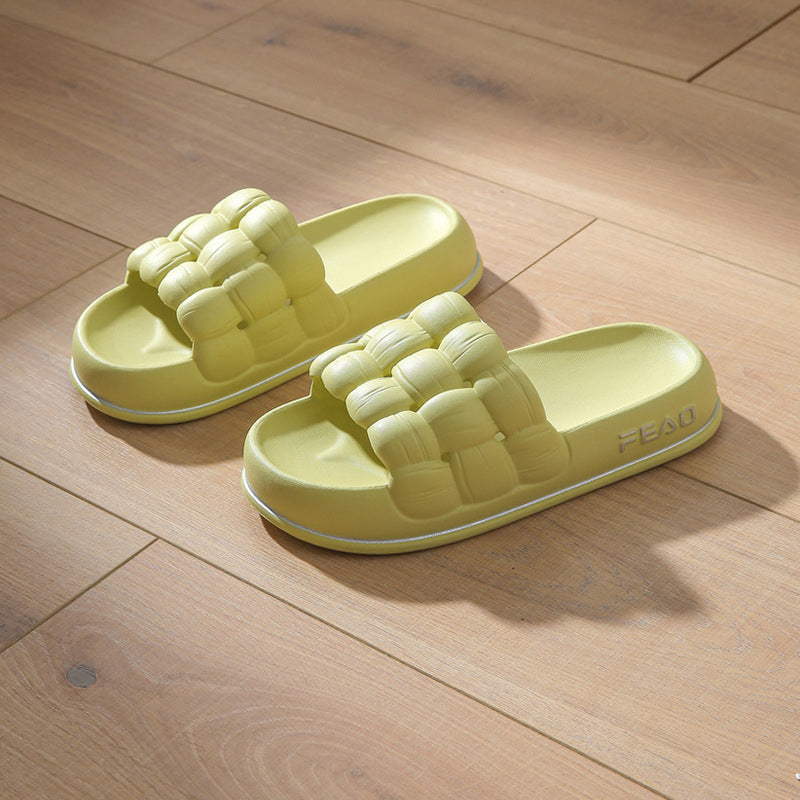 Skanto | Indoor Bread Platform Slippers