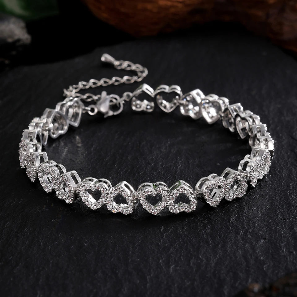 BowLift | Love Hearts Diamond Bracelet