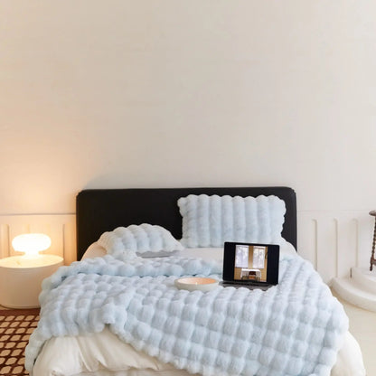 Skanto | SnugWrap | Luxurious Plus Blanket for Ultimate Warmth & Comfort