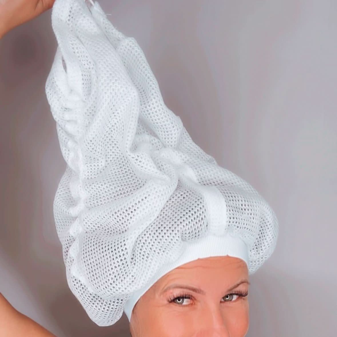 BowLift | Net Plopping Cap for Curly Hair – Frizz-Free Drying Bonnet