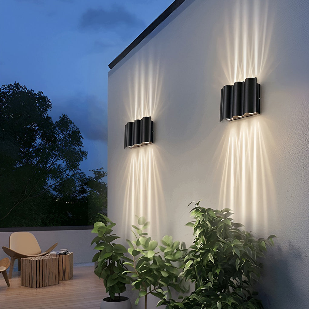 BowLift | LED Wall Light Outdoor Modern Black Sconce