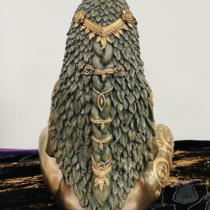 BowLift | Mother Earth Goddess Statue
