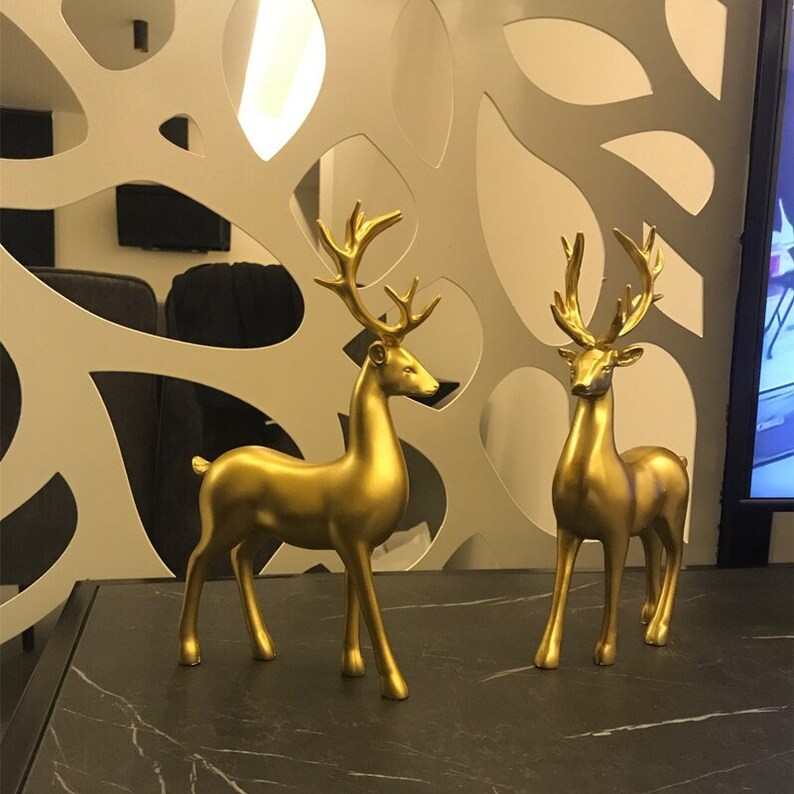 Skanto | Golden Deer Figurines