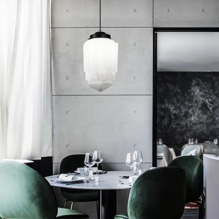 Skanto | The Elegance of Frosted Glass in Your Interior