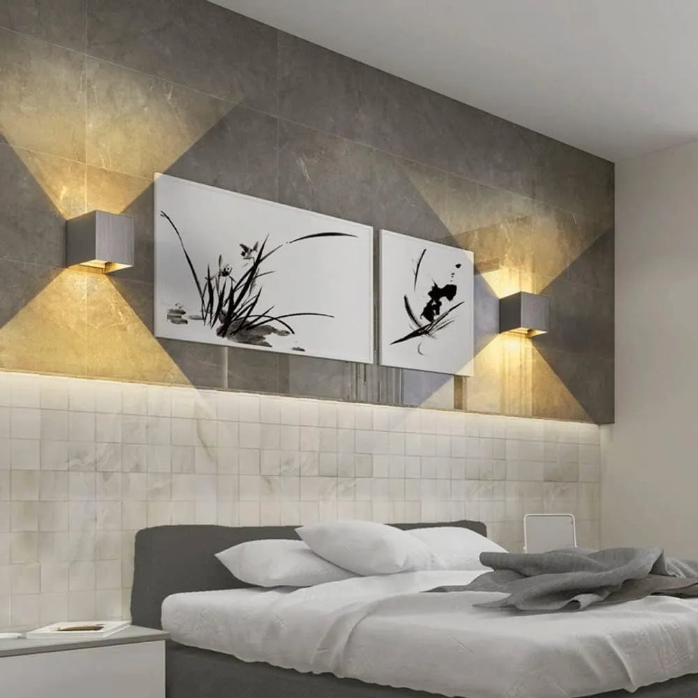 Skanto | ElegantBeam – Minimalist Wall Lamp for Sophisticated Lighting