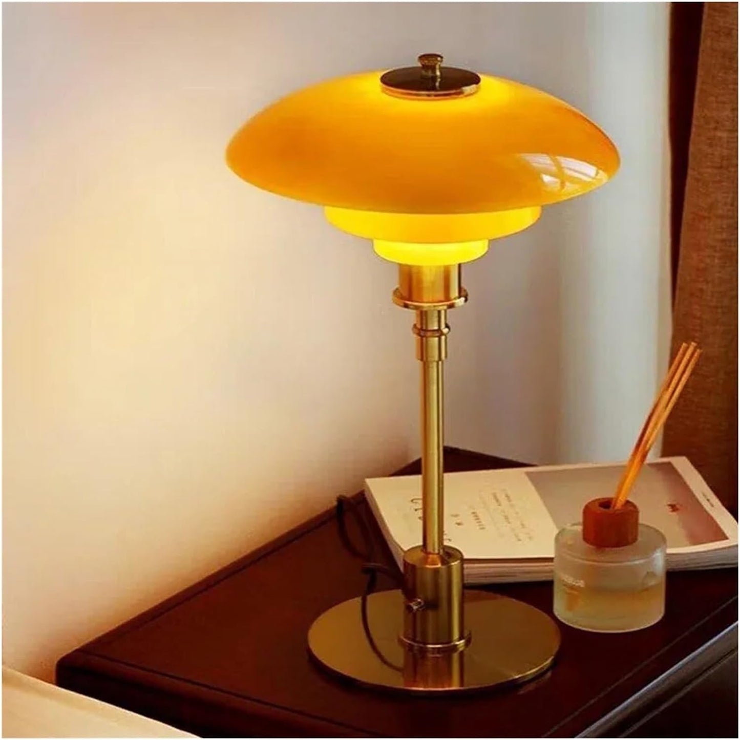 Skanto | Eindhoven Leila Designer Nordic LED Table Lamp