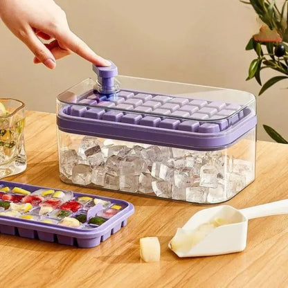 64-piece silicone ice cube tray – with lid & scoop
