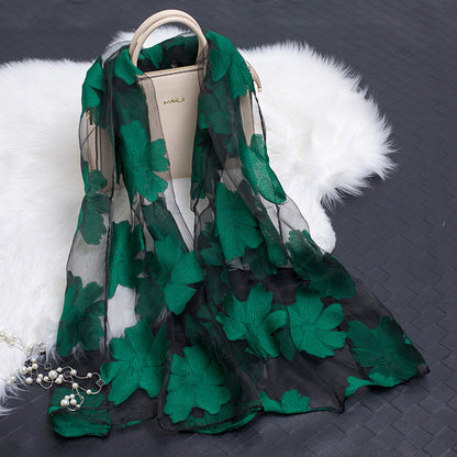 BowLift | Silk scarf with cut flowers hollow motif