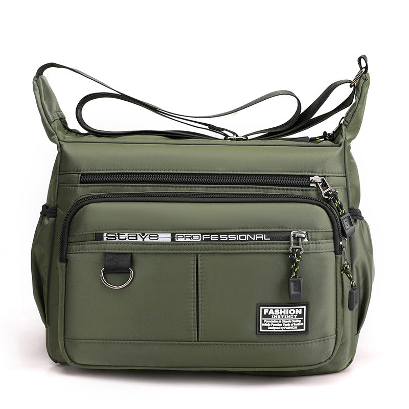 Men's messenger bag with multiple pockets | Bowlift