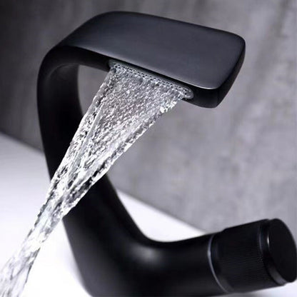 BowLift | Modern Center Connection Faucets Single Lever Faucets with Waterfall Spout