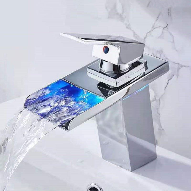 BowLift | Single-Handle Basin Faucet 1-Hole Widely Used Bathroom Sink Faucet with LED Lighting