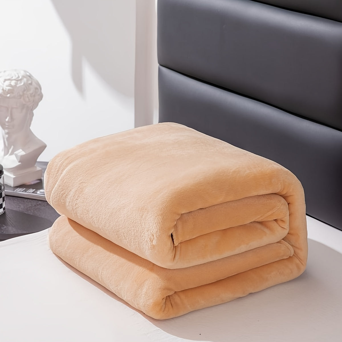 Luxurious flannel blanket for cozy home & travel