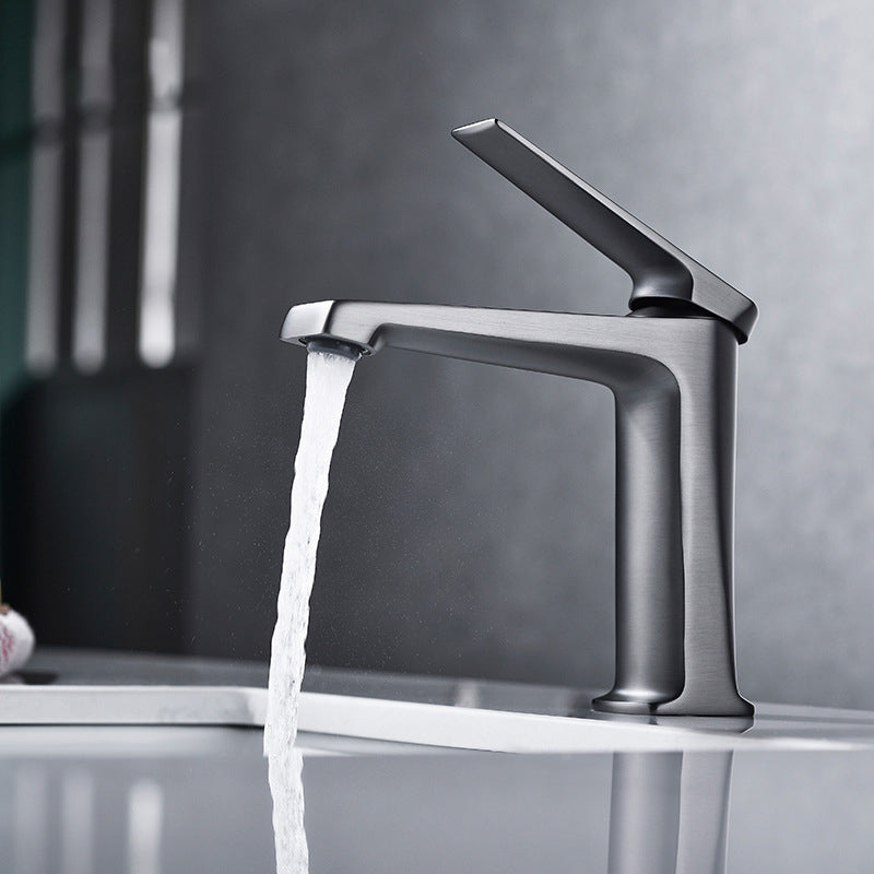 BowLift | Modern centerset bathroom faucet Solid color copper faucet for the bathroom