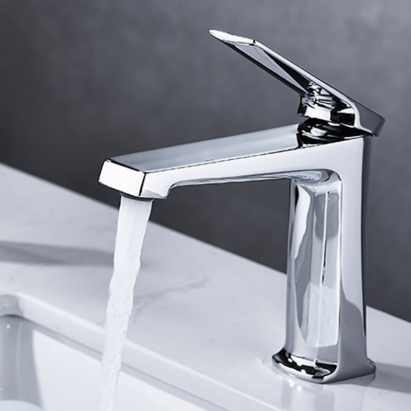 BowLift | Modern centerset bathroom faucet Solid color copper faucet for the bathroom