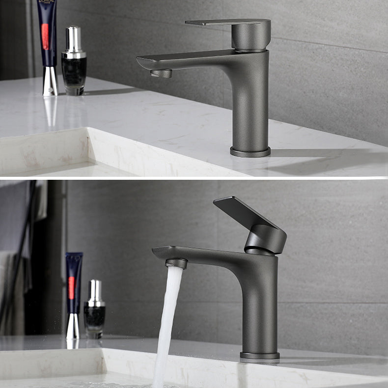 BowLift | Modern Vessel Faucet Copper Single Handle Low Arc Vessel Faucet for Home