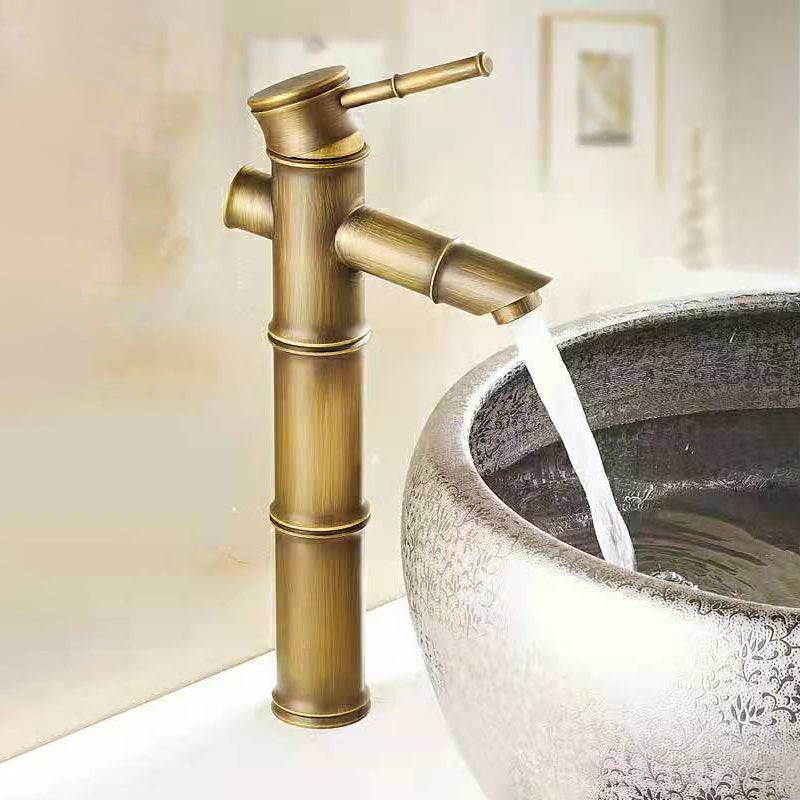 Skanto | Round Single Handle Faucet Country Style Sink Mixer