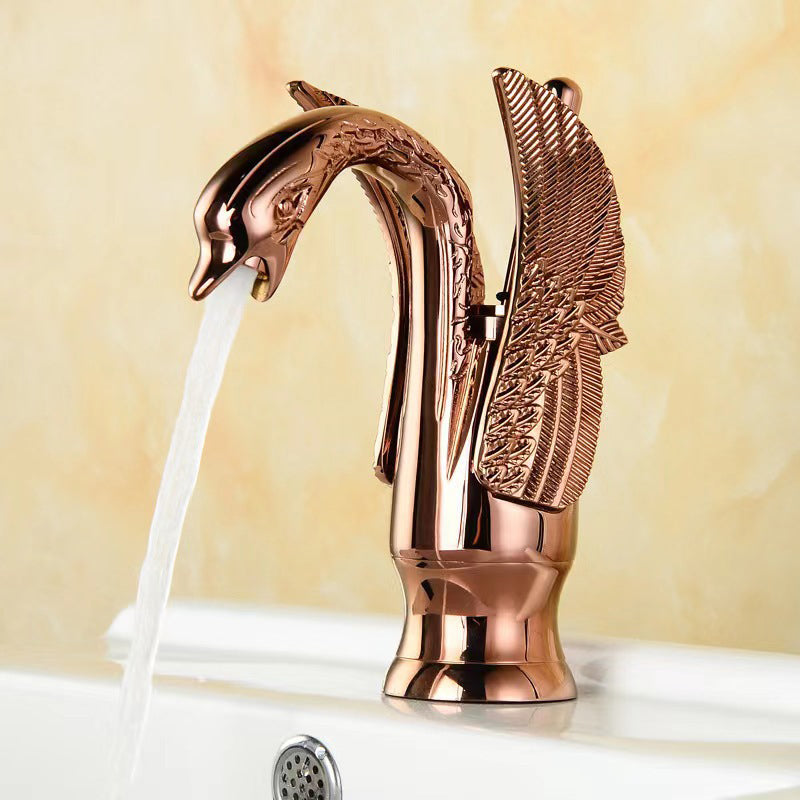 Solid brass bathroom basin faucet, hot and cold single lever