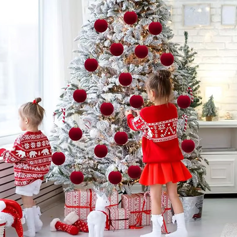 Brehn | Velvet Christmas ornaments. 12 pieces