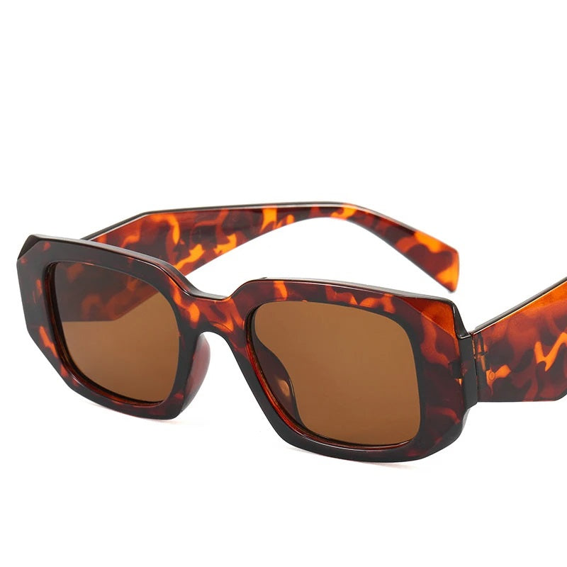 Kimberly Sunglasses | Fashionable & Rectangular | Brehn