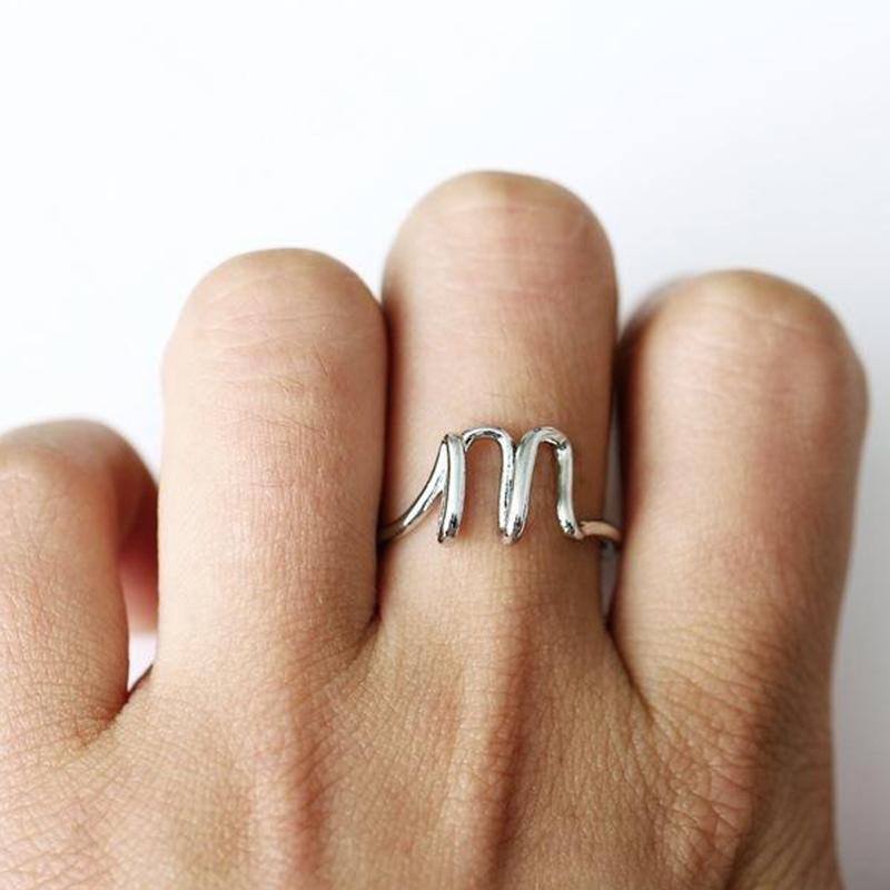 BowLift | Simple A-Z Letter Ring