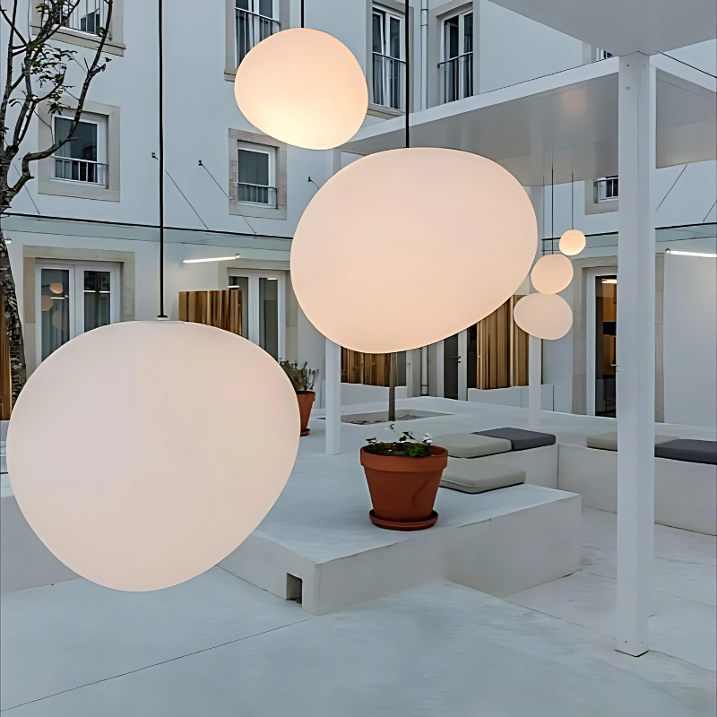 Skanto | Elegant Glass Pebble Pendant Light