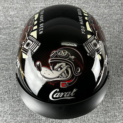 City helmet for choppers with a minimalist design