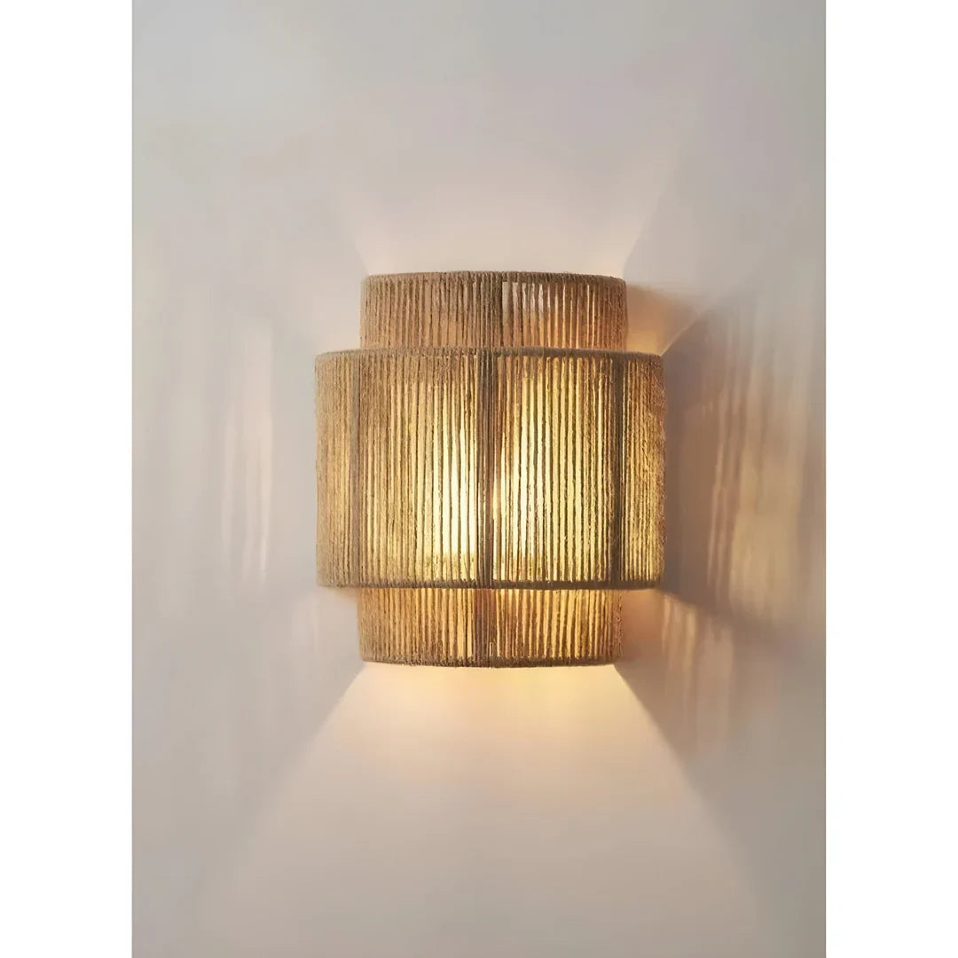 Skanto | Modern Woven Rattan Wall Lamp