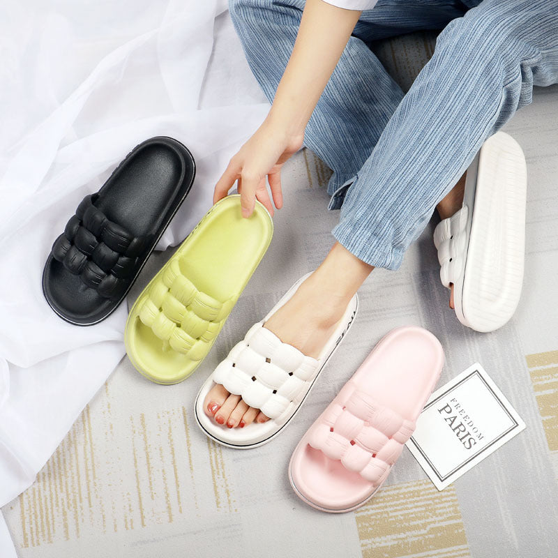 Skanto | Indoor Bread Platform Slippers