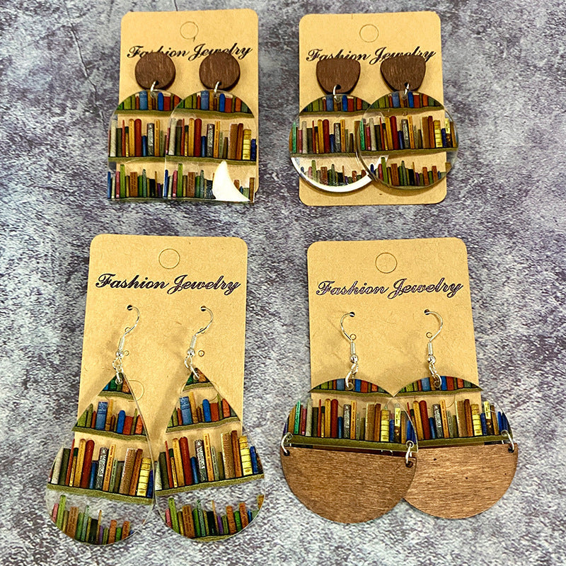 Skanto | Book Earrings / Earrings for Book Lovers