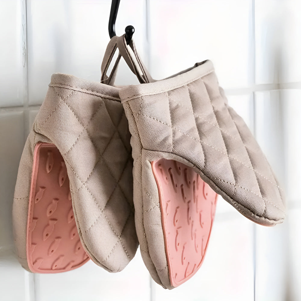 BowLift | Silicone Quilted Heatproof Kitchen Mitts