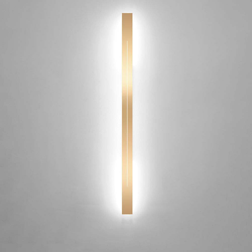Modern LED Wall Light - LumièreGold | Karnz