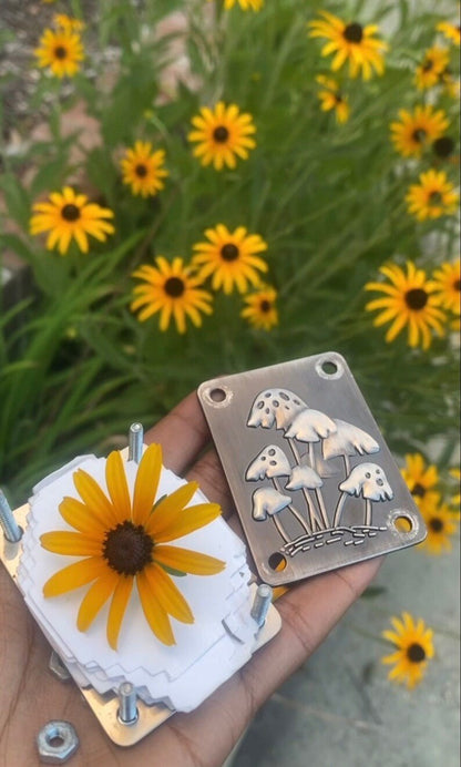 BowLift | Mini Flower Press | Compact Botanical Keepsake Maker | Portable Craft Tool