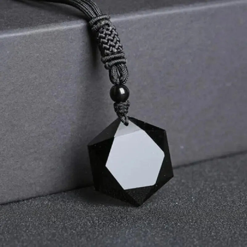 Skanto | Energetic Protection Obsidian Stone Necklace