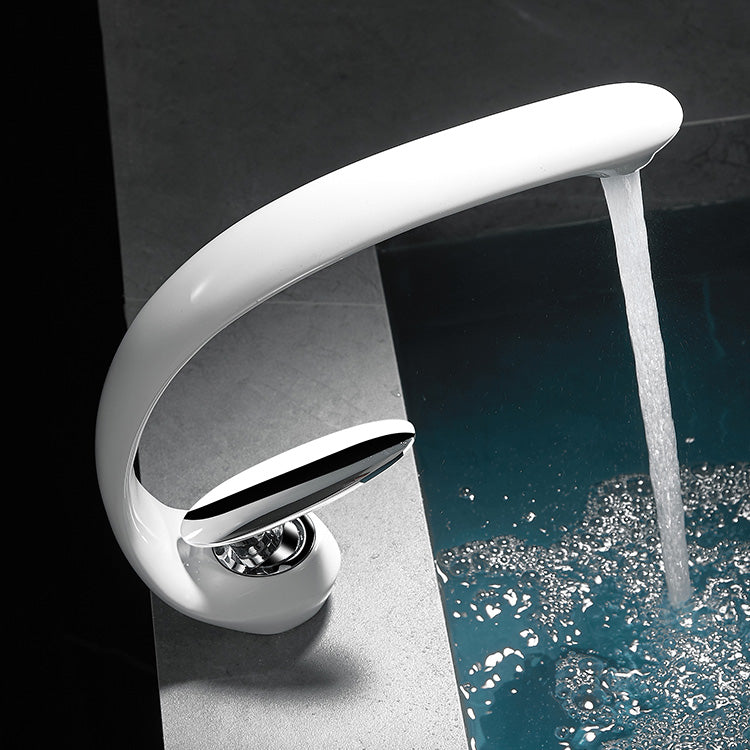 Skanto | Unique Brass Waterfall Faucet