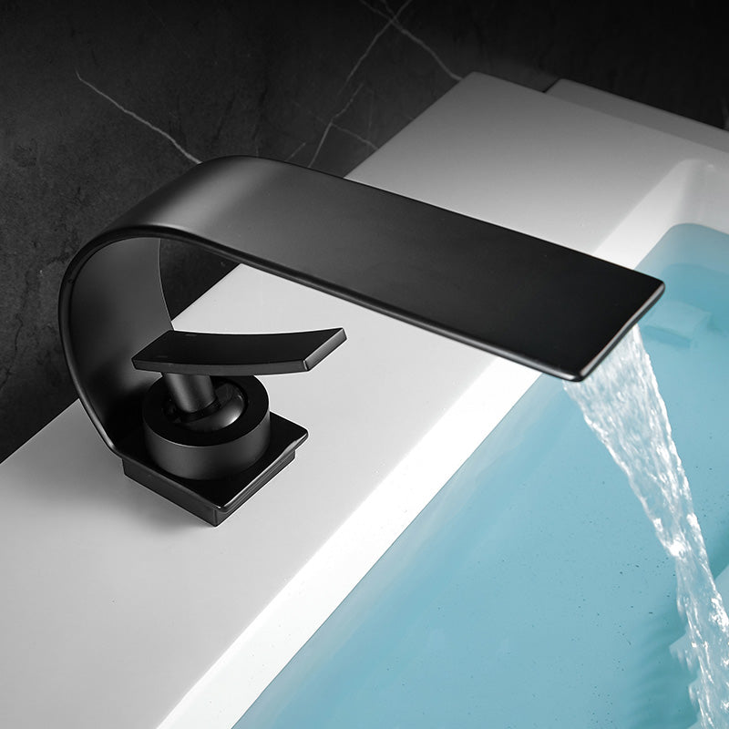 Skanto | Unique Brass Waterfall Faucet