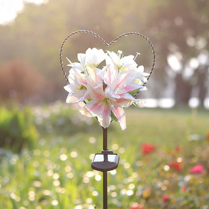 Skanto | Starryfill Heart-Shaped Solar Garden Light With White Lily Flowers - 25 Led Warm White