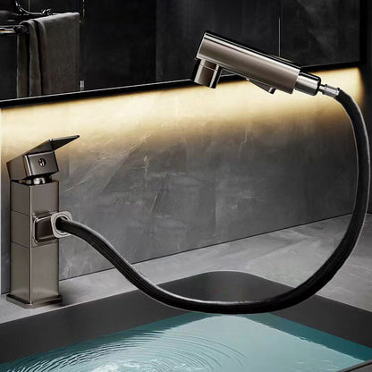 Kitchen Faucet with Swivel Spout, Single Handle Faucet with Pull-Down Sprayer