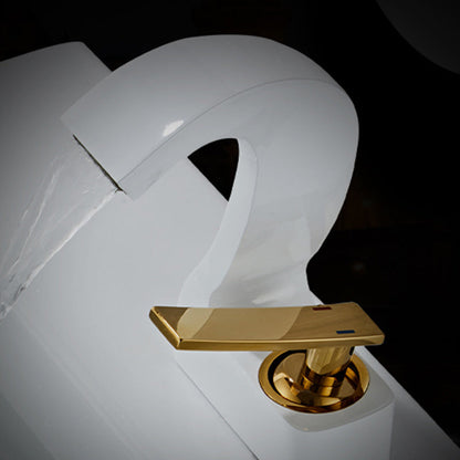 BowLift | Modern Single-Lever Basin Faucet Bathroom Brass Central Faucet