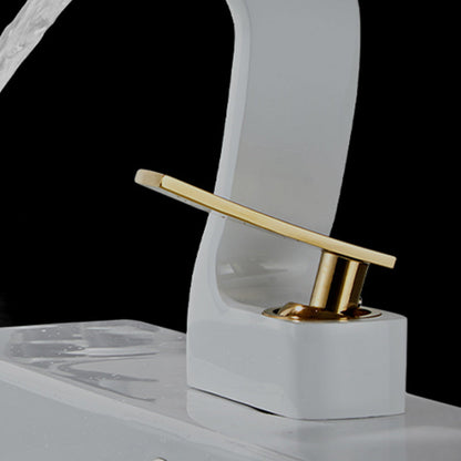 BowLift | Modern Single-Lever Basin Faucet Bathroom Brass Central Faucet